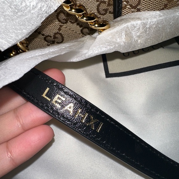 Gucci Marmont Small Shoulder Bag - Picture 5 of 8